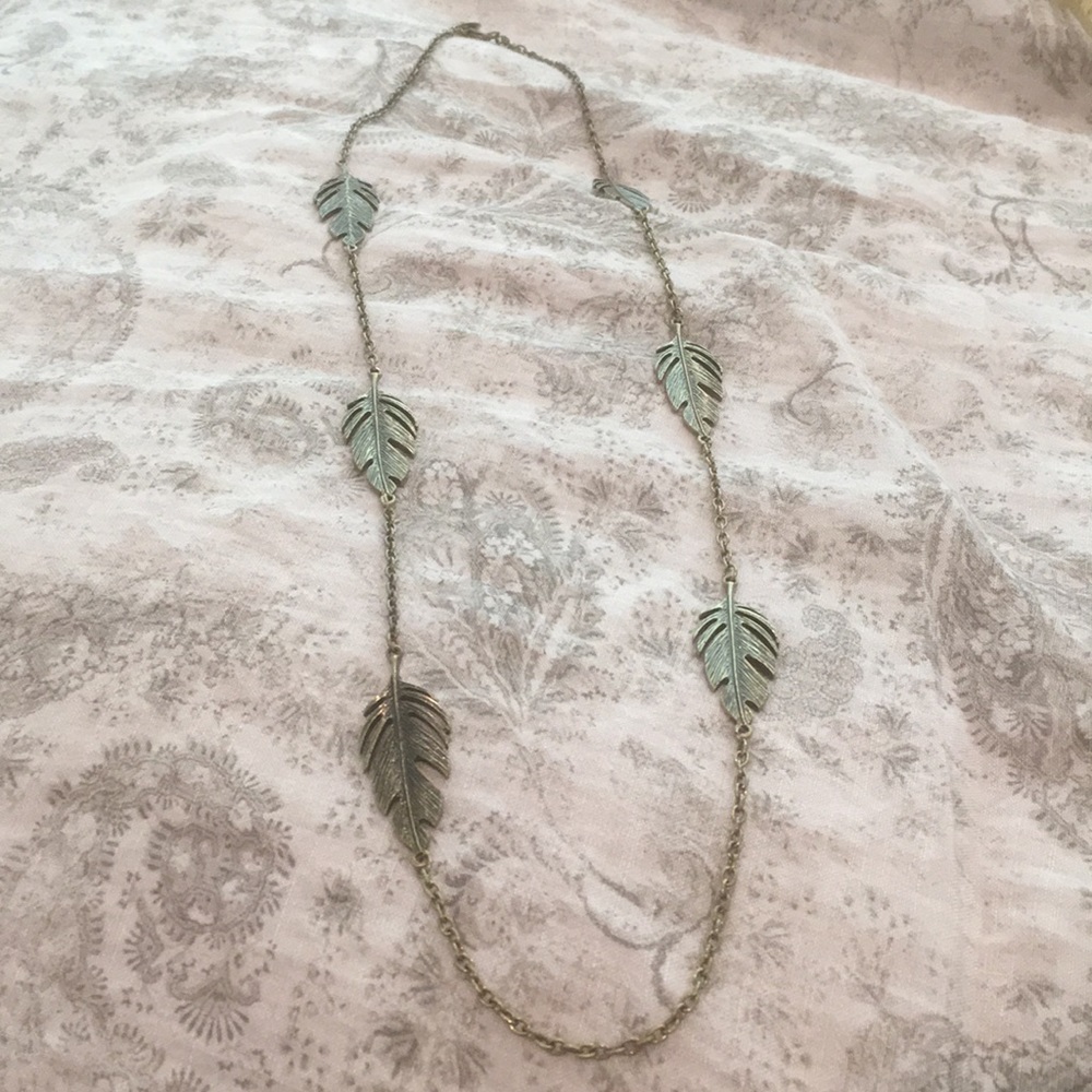 Bronzed feather necklace